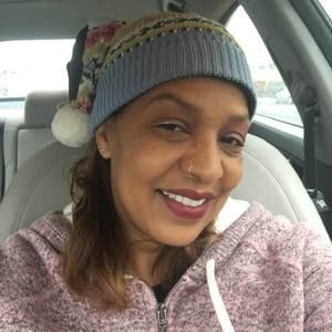 Meet your Posher, Paulita